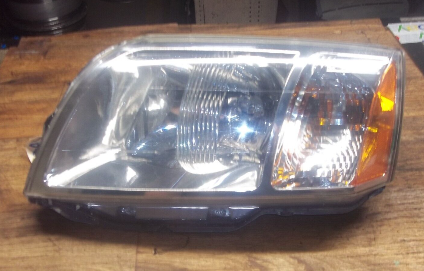 20042011 MITSUBISHI ENDEAVOR Driver Side Left Front Headlamp Headlight