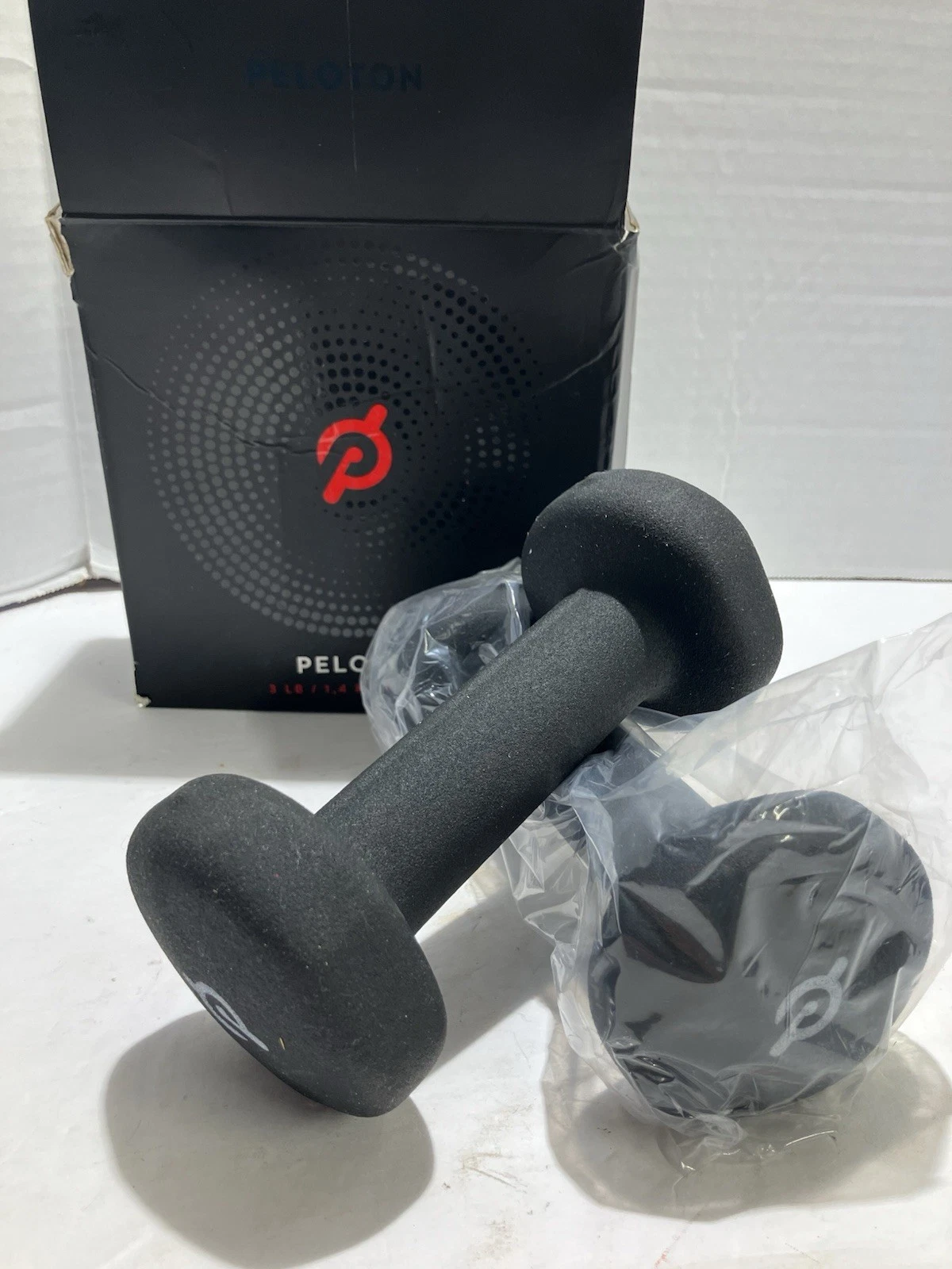 BOX OF 2 PELOTON 3lb Dumbbell Hand Weights 1024340-B PL-WT-B-03 for Peloton Bike