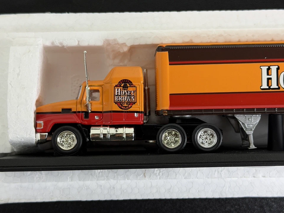 Matchbox JW Dundee Honey Brown Lager Mack Truck 1:100 Scale - New In Box CCY05-M - Image 3 of 4