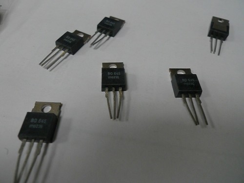 Mullard BD645 BD201 BD233 BD234 BD943 Transistor Silicon NPN Philips TO220 - Picture 64 of 81