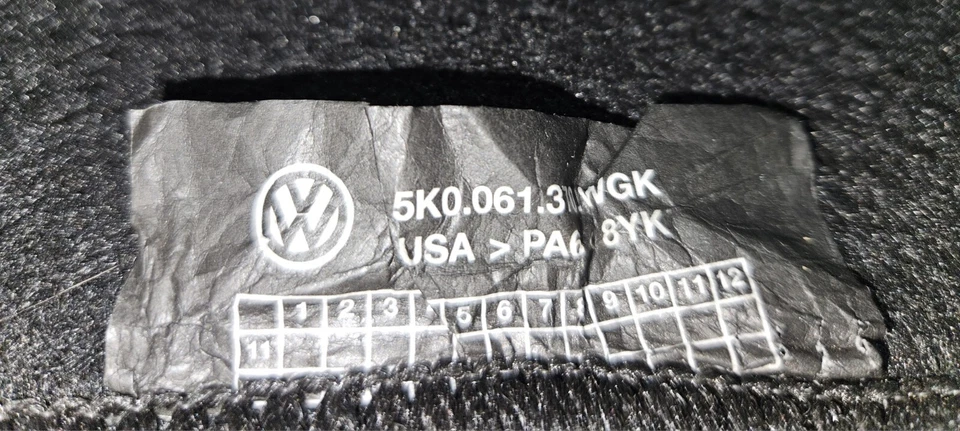 2010-2014 VW Volkswagen MOJOMATS Set of 4 FRONT & REAR GTI Golf R32 OEM GENUINE - Image 3 of 4