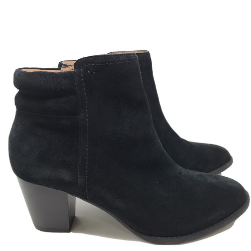 B920 Vionic Womens Jessie Ankle Bootie 
