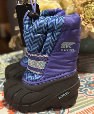 Dual lined snow boots Shop Women main image 3