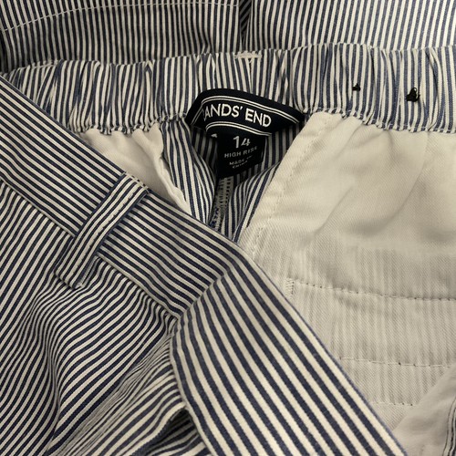 Lands’ End Size 14 High Rise Pinstripe Flat Front Bermuda Shorțs Elastic Back - Picture 3 of 5