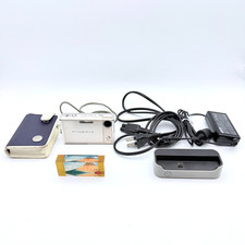 FUJIFILM FinePix Z2 Digital Camera Silver Super CCD 5.1MP Japan