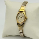 Vintage 1986 Ladies TIMEX Q Classic Gold Tone Petite Oval Dress Bracelet Watch