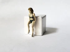 Arttista #1529 - Woman in Bikini w/Leg Up  - O Scale Figure - Model Trains - NEW