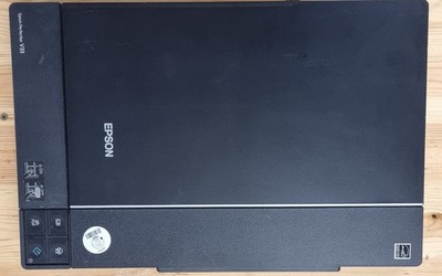 Epson Perfection v33 Farbscanner Fotos Dokumente Flachbettscanner