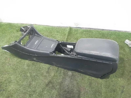 BRACCIOLO CENTRALE / 30036 PER MERCEDES-BENZ CLASE C BM 203 FAMILIAR 01