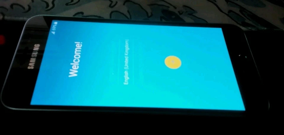 Samsung Galaxy J3 · 8GB, photo 1 of 4