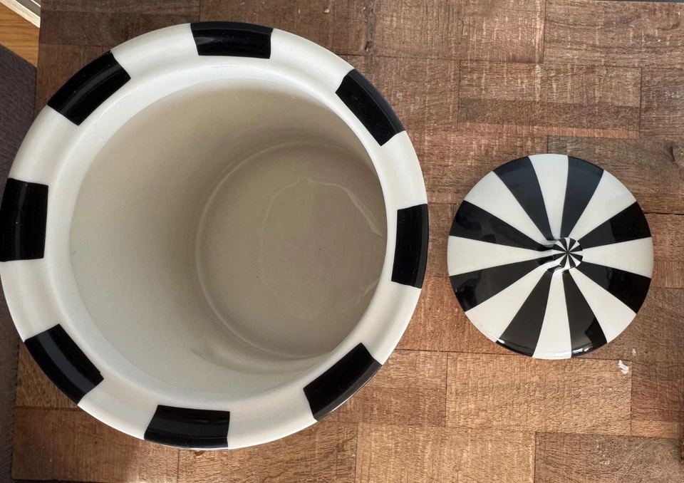 Пенсионерская канистра «Gluten» Jonathon Adler Vice черно-белая - Изображение 3 из 4