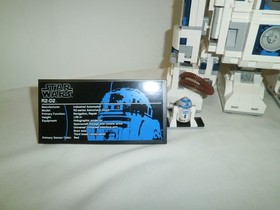 LEGO Star Wars #10225 R2-D2 UCS 100% Complete w/Instructions , Sticker & Minifig