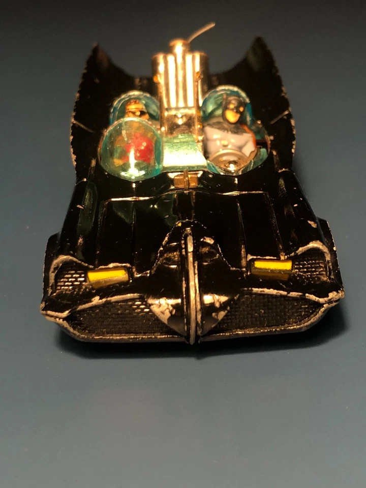 CORGI TOYS 267 BATMOBILE 1ST EDITION 1966 - Image 2 of 4