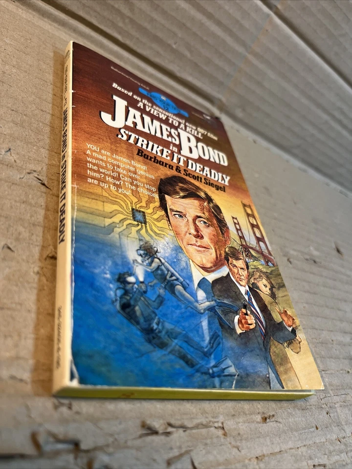 Strike It Deadly ***VGC 1st EDITION!!*** James Bond Find Your Fate Gamebook 12 - Image 2 of 4