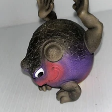 Vintage P. Art Funny Frogz Whimsical Heavy Fat Toad Frog Figurine Handstand/35b