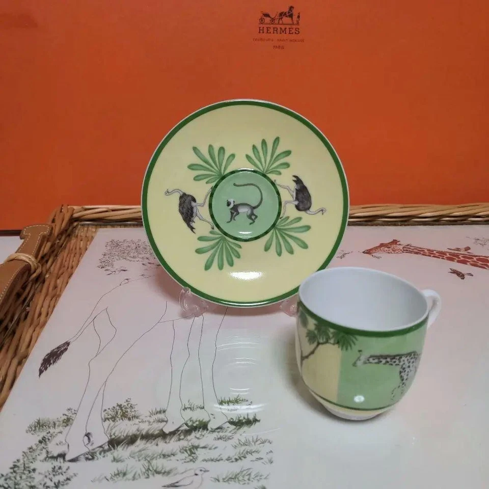 爱马仕爱马仕非洲杯和碟子停产罕见未使用 — 第 2/4 张图片