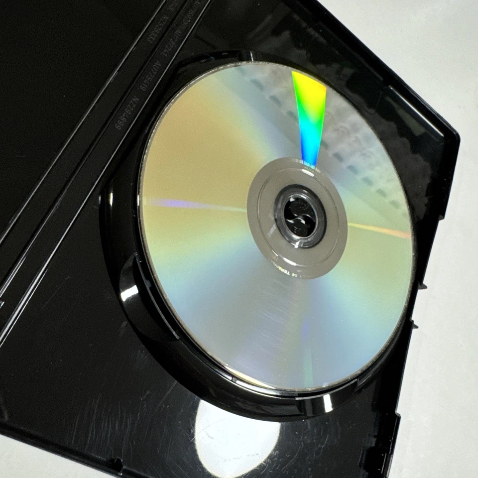 Terminator-Genisys (DVD, 2015) - Image 4 of 4