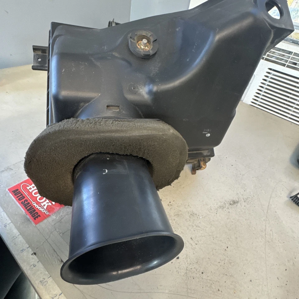 Nissan Titan 2006 filtro de aire montaje de caja PP-M20-GF15 Foto 2 de 4