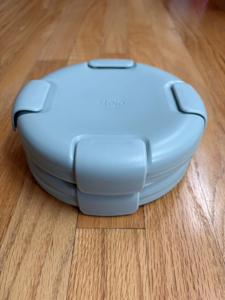 Cuencos Plegables STOJO (Juego de 2) Aguamarina Translúcida 36oz Silicona Reutilizable Foto 2 de 4