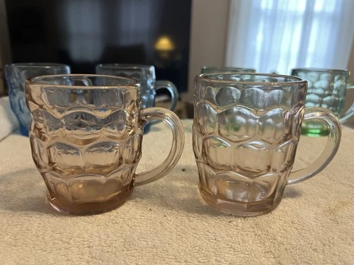 (2) Pink Depression Glass Mugs / MINT / Thumb Print Pattern