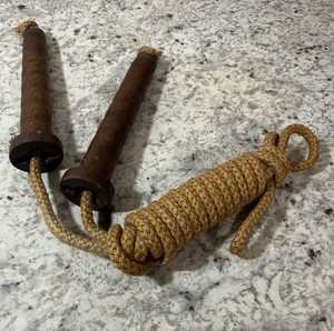 Vtg wooden handle jump rope Jute / twine type rope Salt.Saltaire RARE