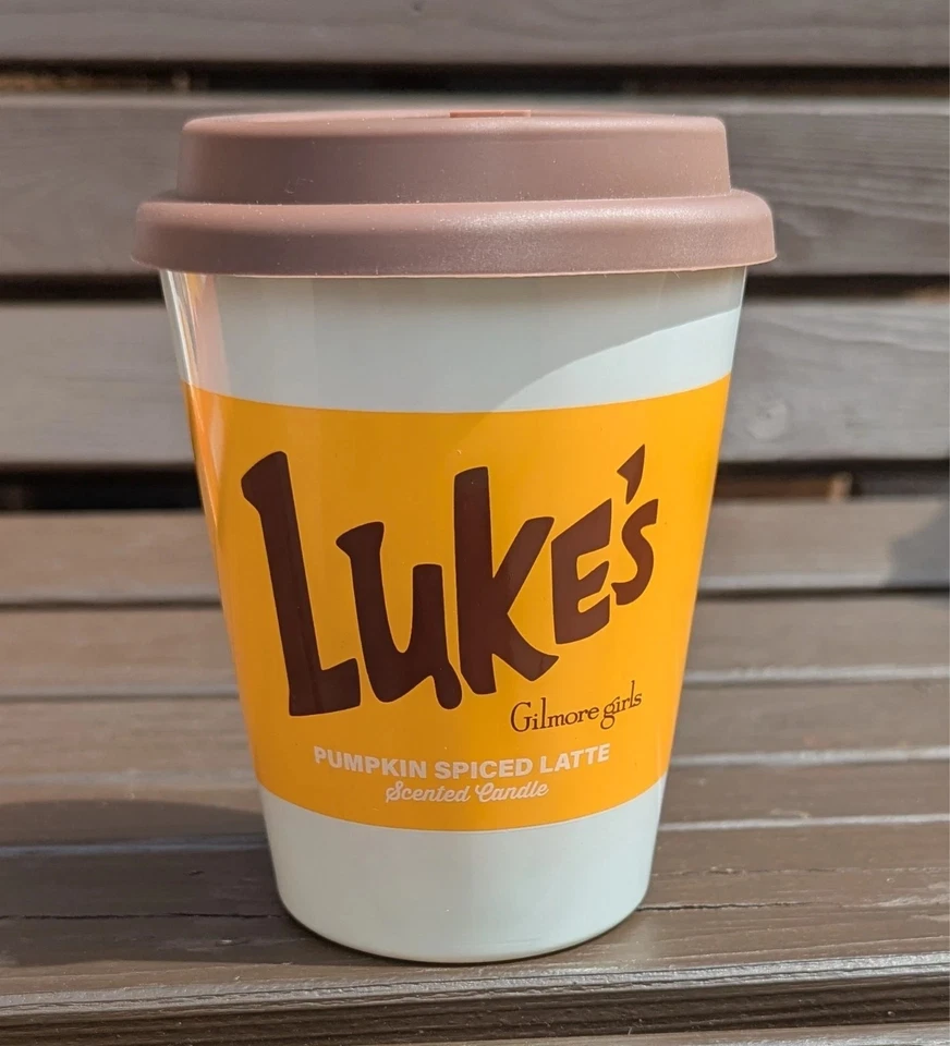 Gilmore Girls Luke's Pillow, Pumpkin Spice Candle, Lukes Mug & Latte Kit NEW - Image 4 of 4