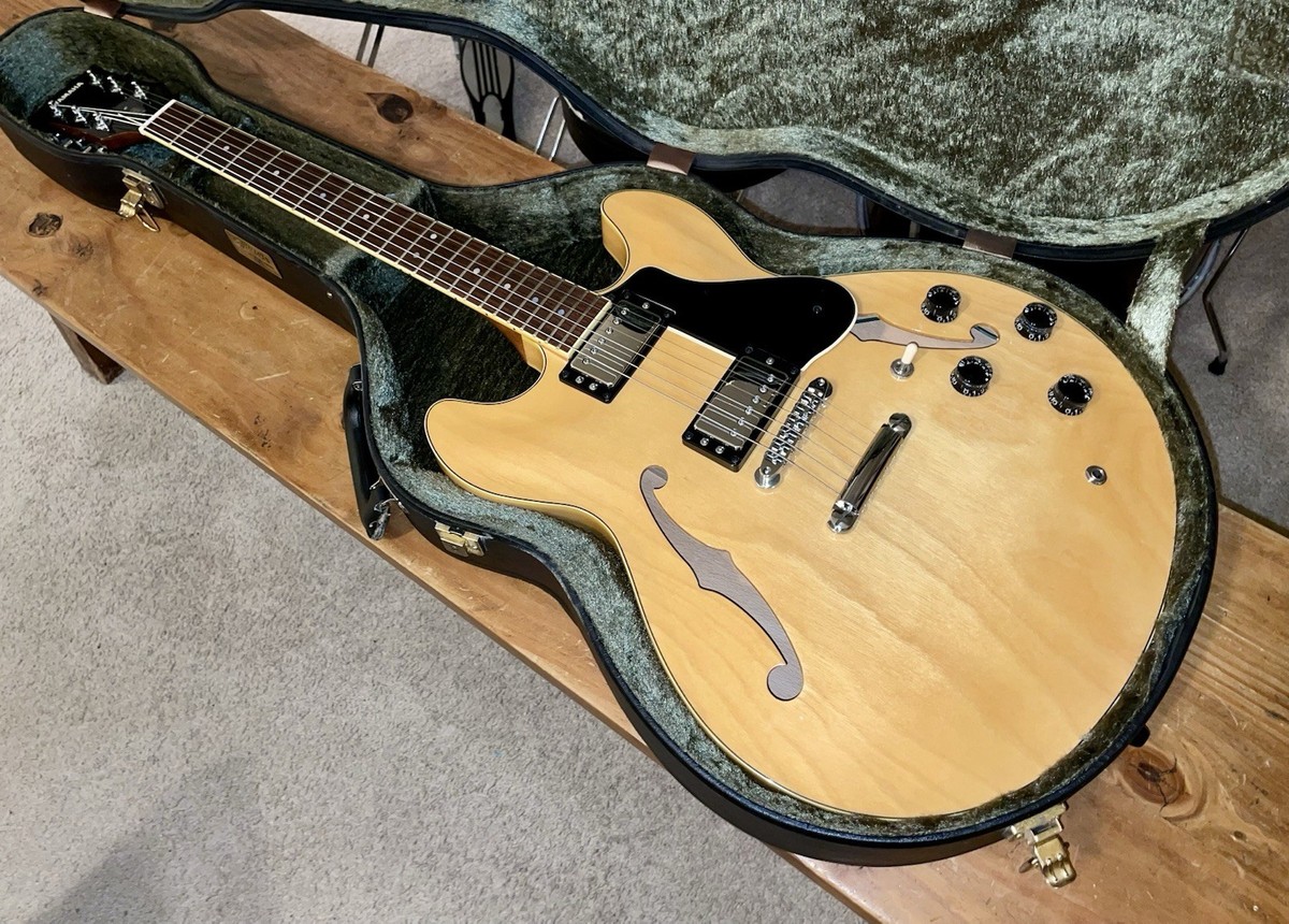 N.hr YAMAHA SG800 Yamaha SG800 Blue Sparkle 1983 – Chicago Music Exchange