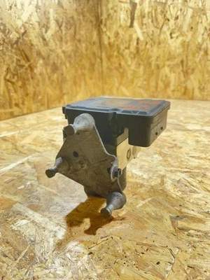 MERCEDES-BENZ C W205 Pompe ABS A1724313812 A1729014100 28526418183 34568249 - Photo 1/4