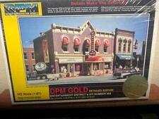 ENTERTAINMENT DISTRICT - DESIGN PRESERVATION GOLD - HO Scale - PLASTIC - NEW KIT