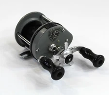 Vintage Pflueger Supreme 511 Fishing Reel