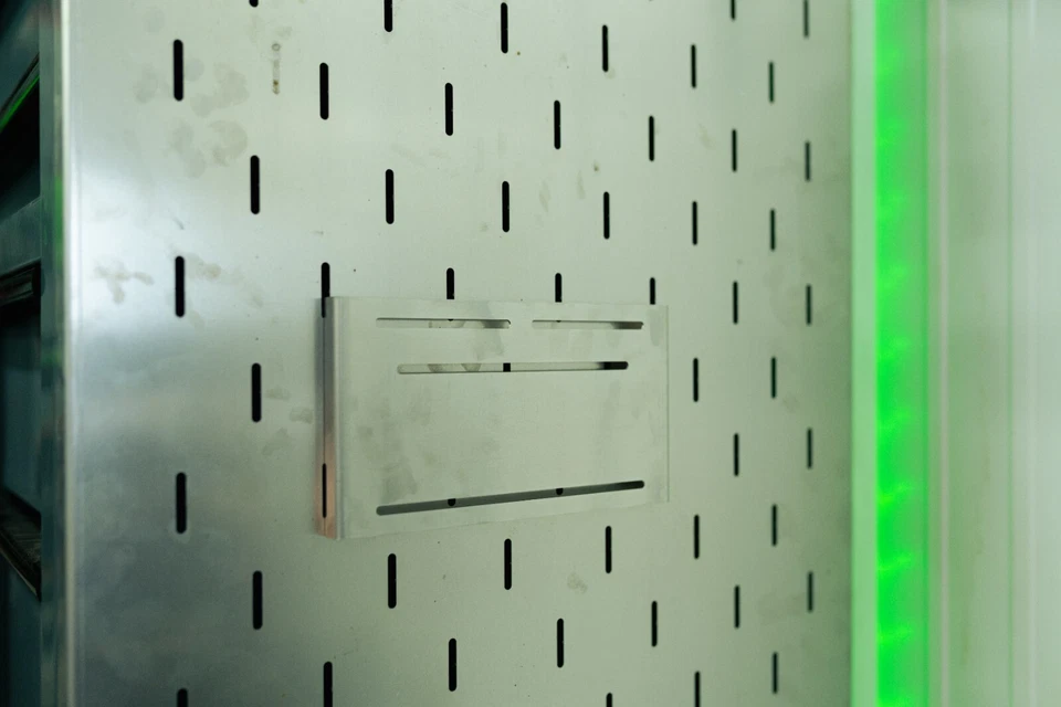 132 FAB Computer Monitor Mount for US General and Icon Hutches - Image 2 of 3