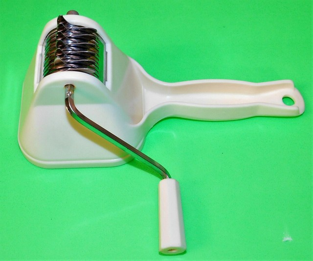 Vintage Lillo Made In Italy Hand Grinder Cheese Grater eBay