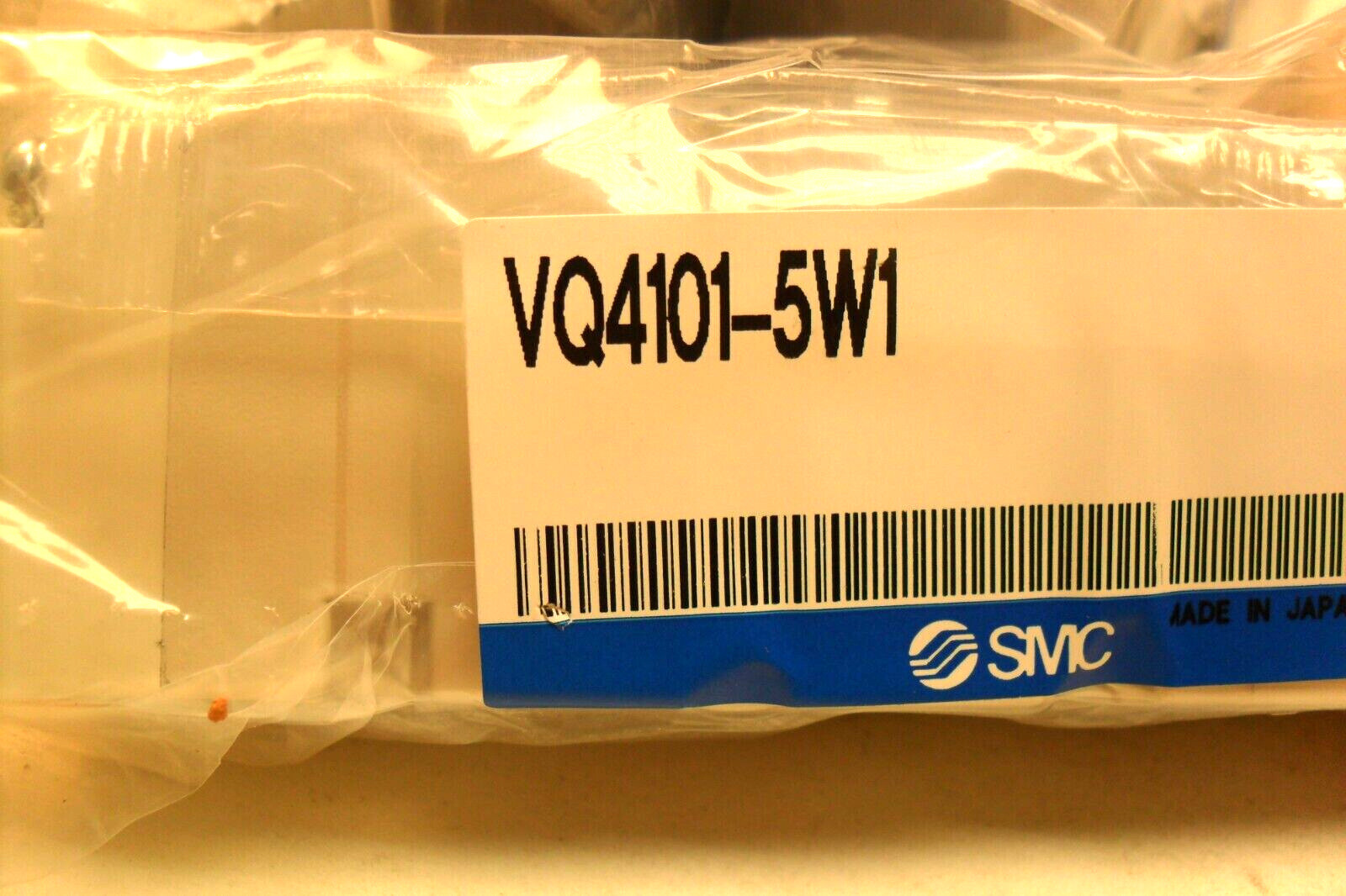1PC New SMC VQ4101-5W1 Solenoid Valve VQ41015W1 #F22