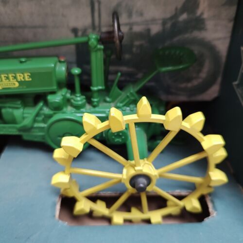 Ertl 1/16 John Deere 1937 Model "B" General Purpose Tractor #5904 NIB - Picture 3 of 9