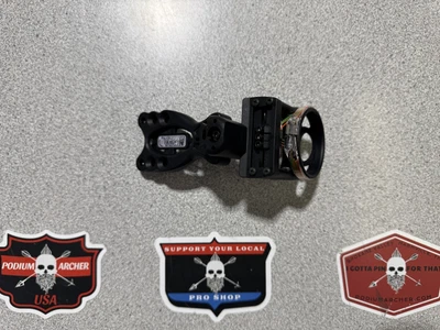 3 PIN COMPOUND BOW SIGHT...NEW...COPPER JOHN