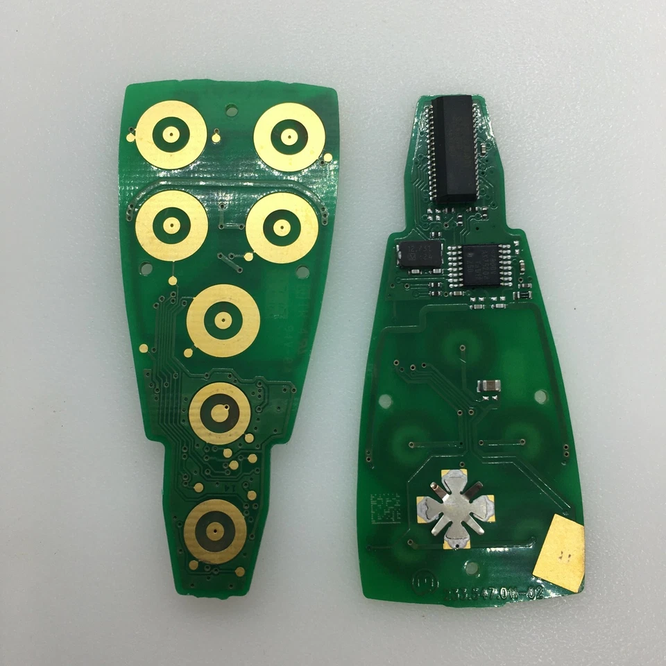 New OEM 2008 2009 2010 2011 2012 Dodge Challenger Remote Key Fob FCC: IYZ-C01C - Image 2 of 4