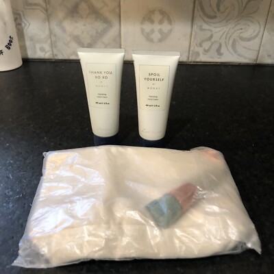 2-Monat Thank You & spoil yourself Hydrating Hand Cream -2 fl oz - with bag- New