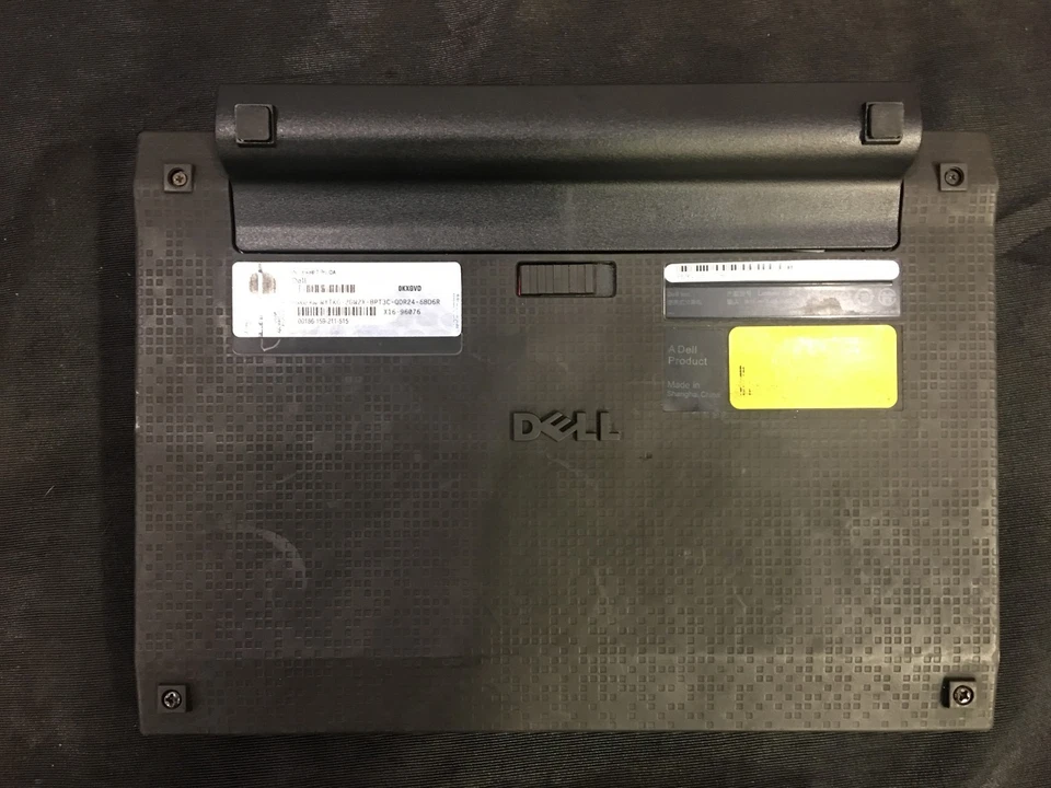 Dell Latitude 2100 Black 10.1" Netbook Atom1.6GHz 320GB HDD Windows 7 Pro - Image 4 of 4