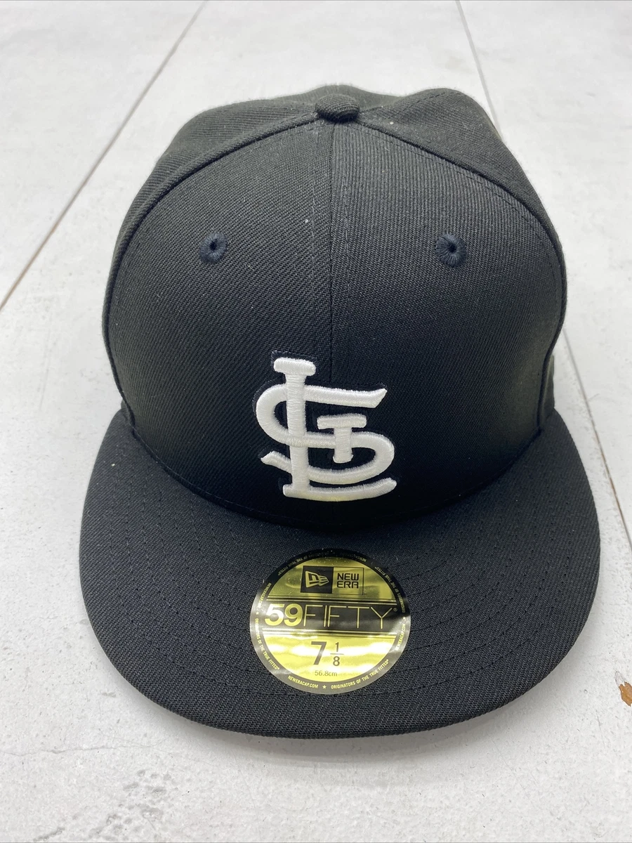 New Era Men's Black St. Louis Cardinals Team Logo 59FIFTY Fitted Hat