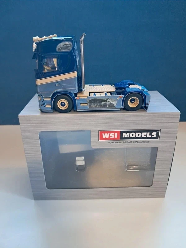 Camion Tracteur Miniature Scania Streamline 4x2 Vert 1/50 – WSI 01-2116 – Neuf