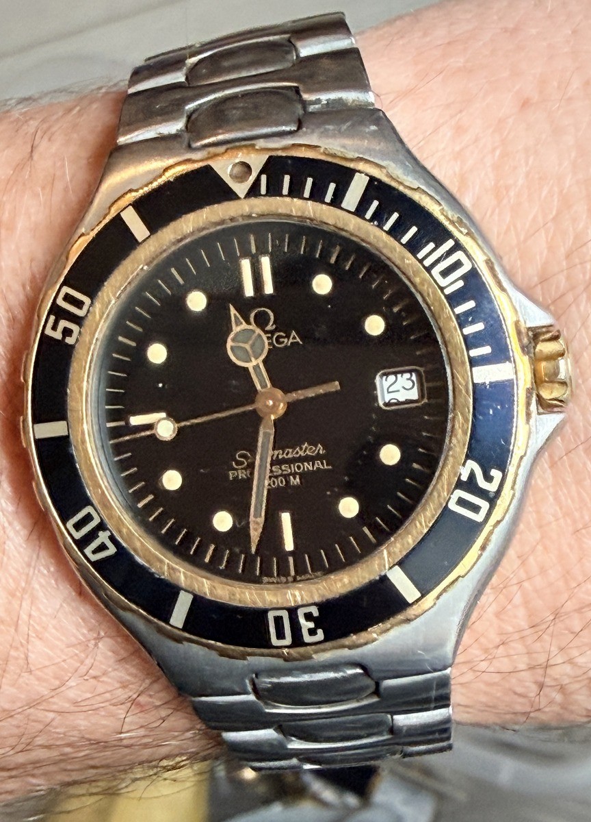 Pre MENS Bezel Bond Professional 18K Seamaster Omega Solid 200M Gold SERVICED - VintageWatches.PK Pre MENS Bezel Bond Professional 18K Seamaster Omega Solid 200M Gold SERVICED - vintagewatches.pk