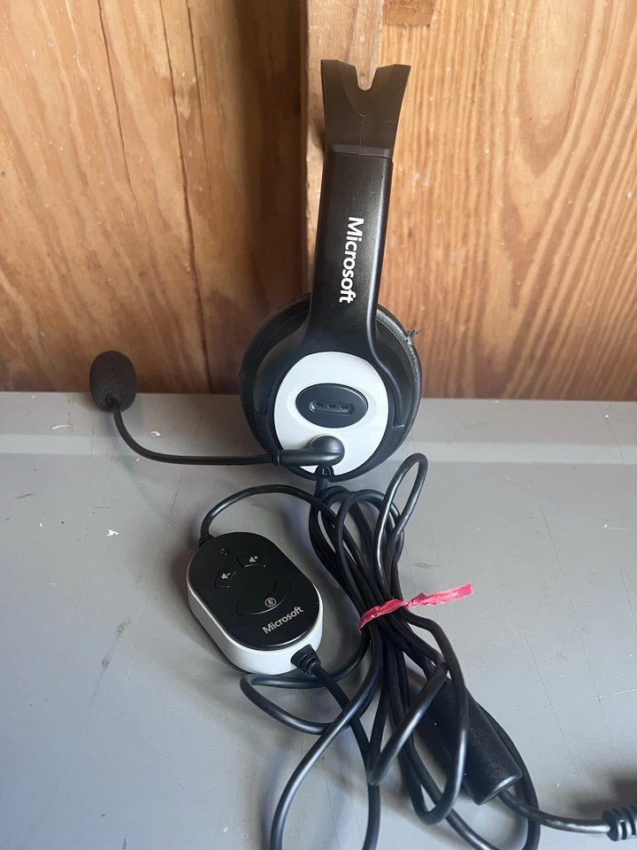 Microsoft - LifeChat LX-3000 USB Gaming / Chat Headset Tested - Image 2 of 4