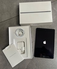 Apple iPad Mini Series 4 Space Grey 128K + Accessories