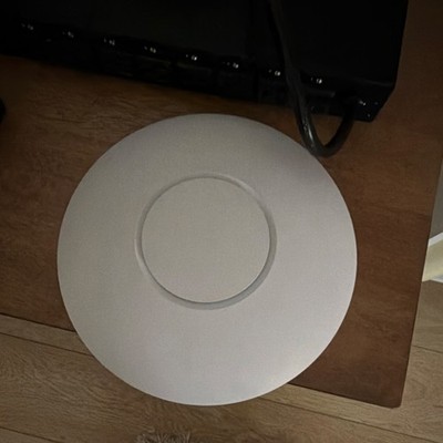 Ubiquiti Networks UniFi AP AC Pro Dual-Band Wireless Access Point White