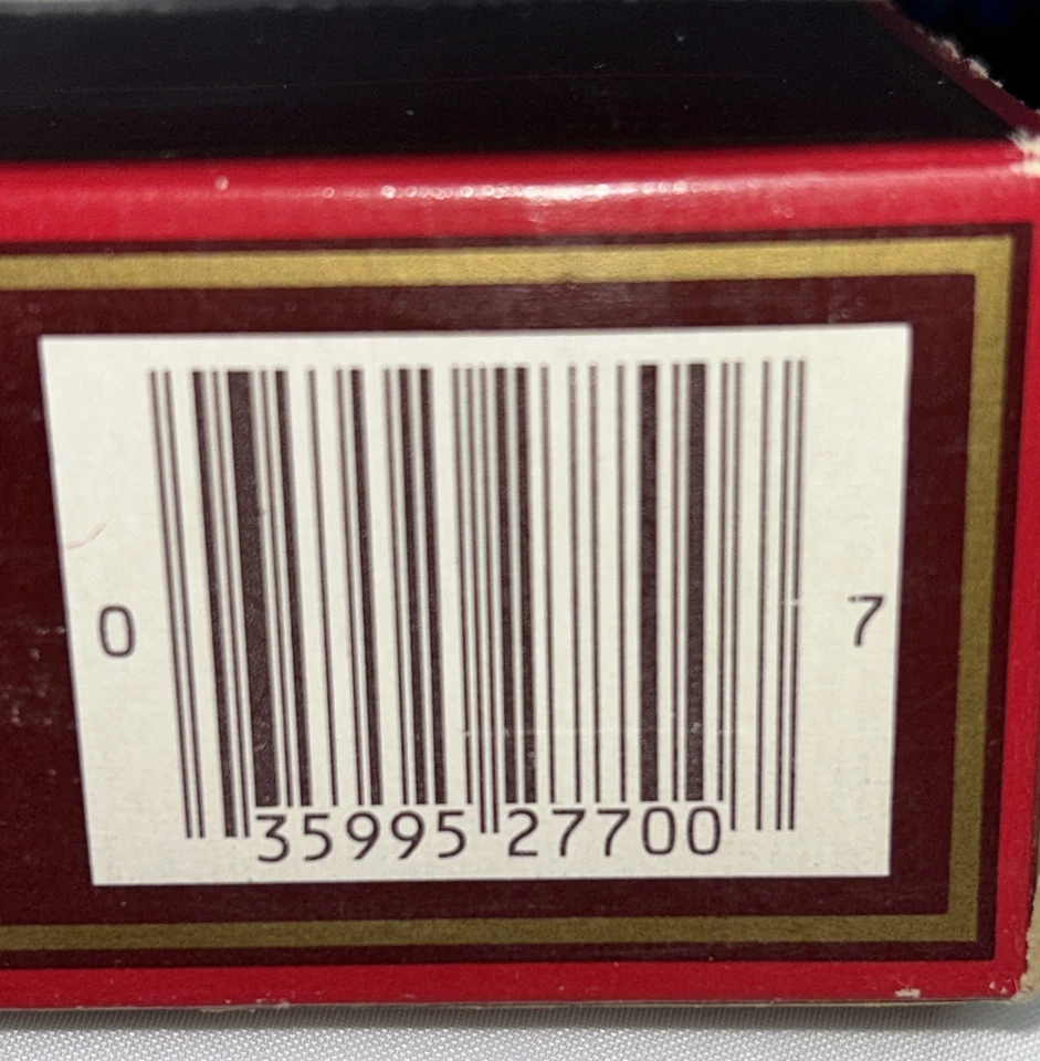 MATCHBOX Y-22 1930 MODEL A FORD VAN POSTES CANADA POST 1984 VTG - Image 2 of 4