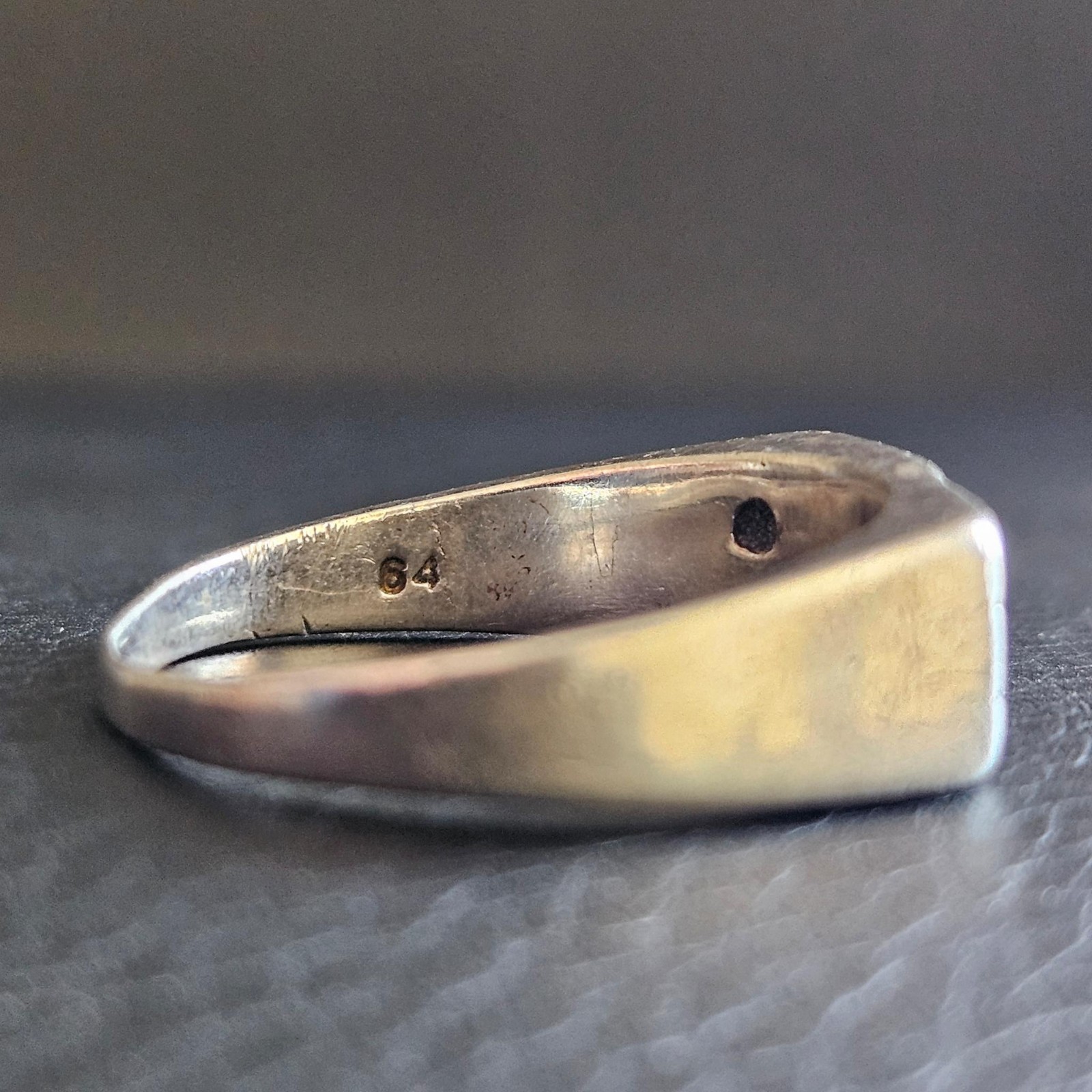 Solid Silver & Crystal Geometric Pattern Knight R… - image 8