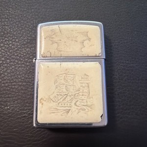 Zippo Lighter VTG  Nautical Ship Lighthouse Design Cream Insert Used