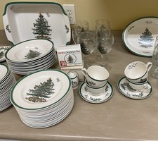 Spode Christmas Plates ,Glassware Plus Serving Dishes