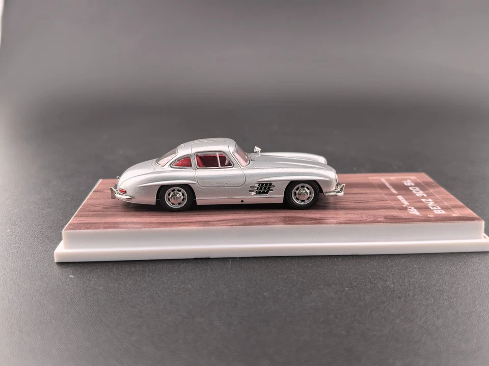 SOLO 1/64 Mercedes Benz 300SL Simulación Aleación Coche Modelo Colección Adorno Foto 3 de 4