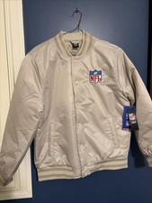 NFL Jacket Officially Licensed Product Of The NFL. NFL LOGO ON IT. Size Medium ￼
